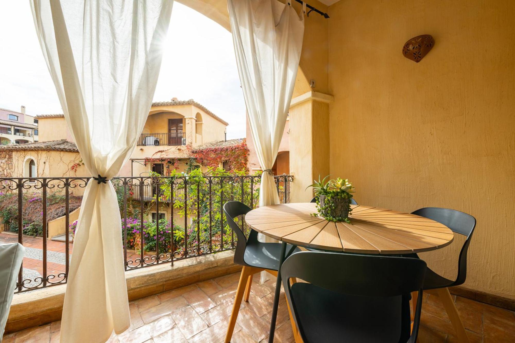 Casa Vacanze Raggio Di Luna 2 빌라시미우스 외부 사진